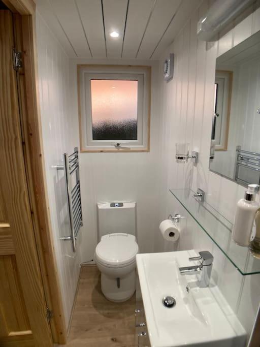 The Ashmere Tiny House Coldingham Eksteriør bilde